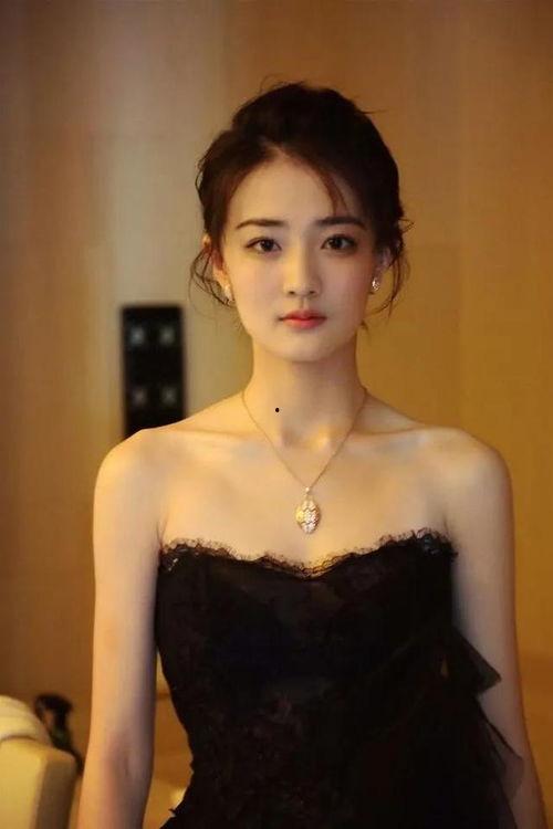 徐璐爆料天涯视频,揭秘娱乐圈背后的真相 第1张 徐璐爆料天涯视频,揭秘娱乐圈背后的真相 第1张